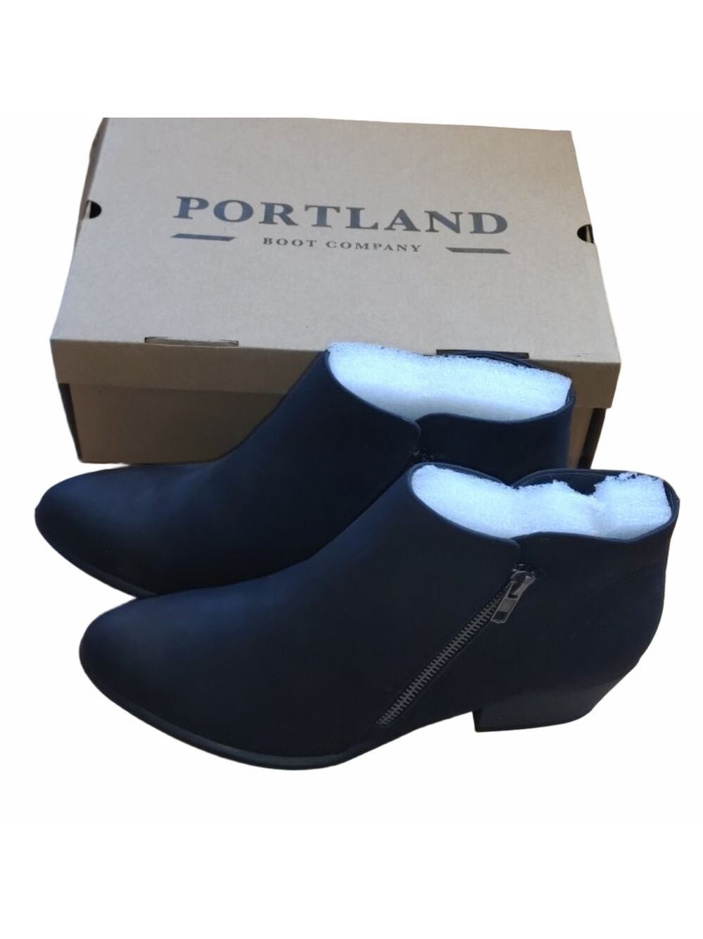 Portland Boot Co 10 Black Trisha Side Zip Booties Ankle Western Low Heel Zip